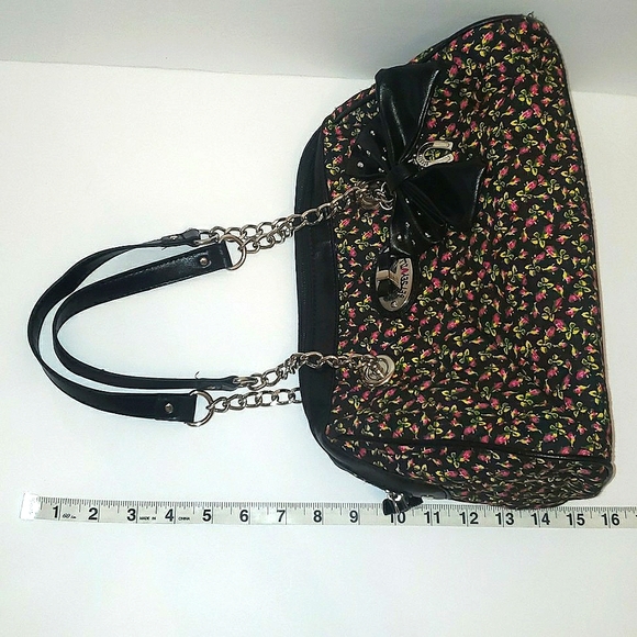 Betsey Johnson Betseyville Vegan Floral Stud Bow  Quilted Shoulder Bag Purse - Picture 16 of 17
